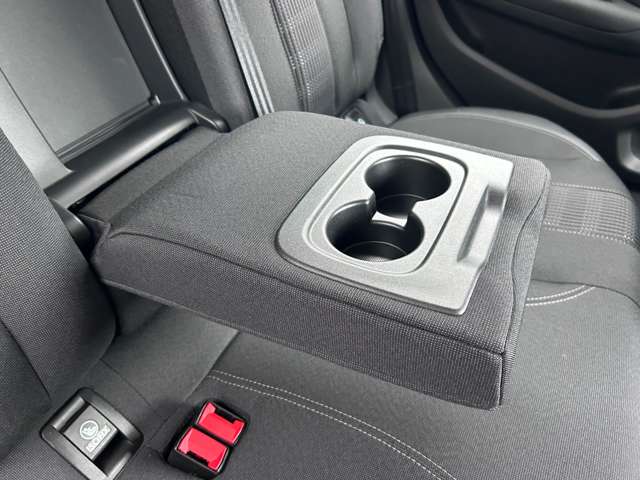 プジョー ３０８ アリュール ブルーＨＤＩ ディーゼルターボ R2年 (東北) 99