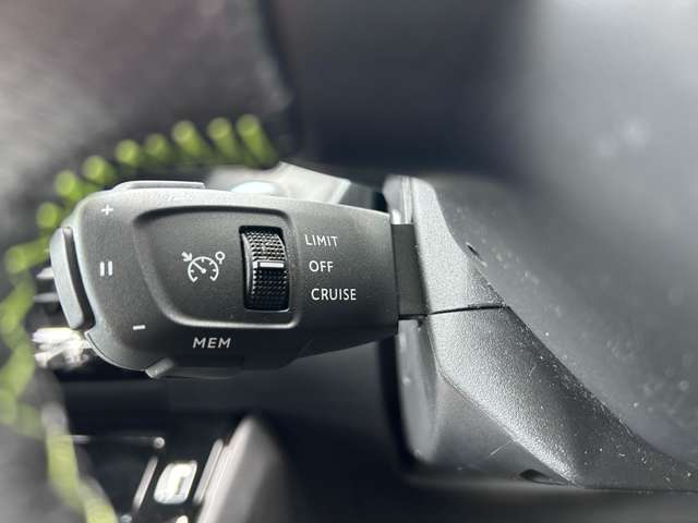 プジョー ＳＵＶ ２００８ ＧＴライン R2年 (東北) 99