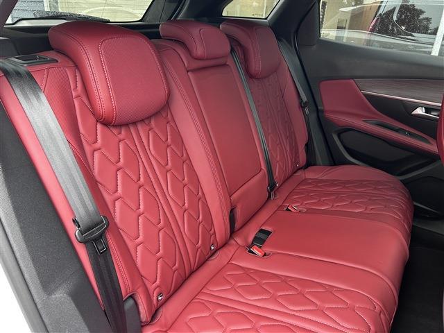 プジョー ３００８ ＧＴ ブルーＨＤＩ レッド ナッパ ディーゼルターボ R3年 (東北) 99