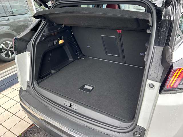 プジョー ３００８ ＧＴ ブルーＨＤＩ レッド ナッパ ディーゼルターボ R3年 (東北) 99