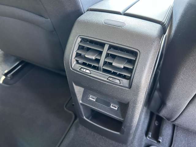 プジョー ３０８ＳＷ アリュール ブルーＨＤＩ ディーゼルターボ R5年 (東北) 99