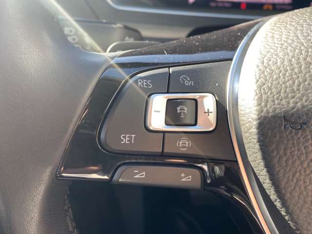 フォルクスワーゲン ティグアン ＴＤＩ ４モーション ハイライン ディーゼルターボ ４ＷＤ R2年 (東北) 99