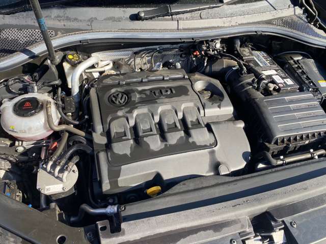 フォルクスワーゲン ティグアン ＴＤＩ ４モーション ハイライン ディーゼルターボ ４ＷＤ R2年 (東北) 99
