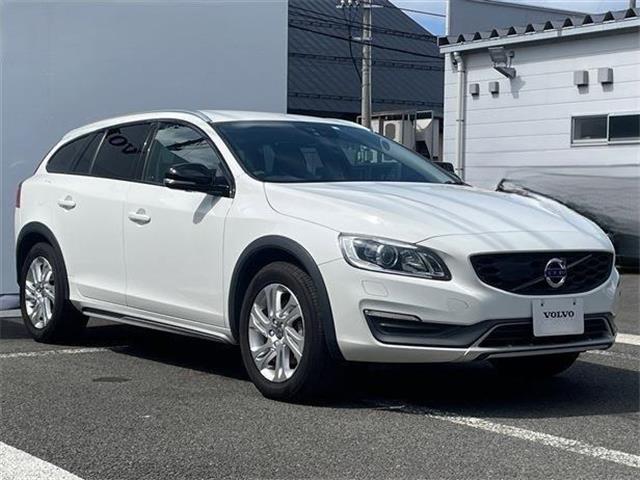 ボルボ Ｖ６０クロスカントリー Ｄ４ ＳＥ ディーゼルターボ H28年 (東北) 99
