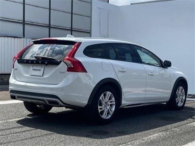ボルボ Ｖ６０クロスカントリー Ｄ４ ＳＥ ディーゼルターボ H28年 (東北) 99