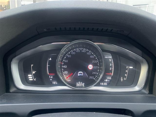 ボルボ Ｖ６０クロスカントリー Ｄ４ ＳＥ ディーゼルターボ H28年 (東北) 99