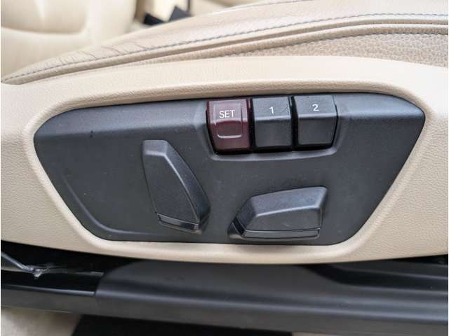 ＢＭＷ ２シリーズアクティブツアラー ２１８Ｉ ラグジュアリー H28年 (東北) 99