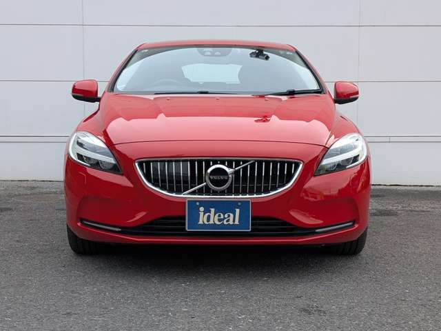 ボルボ Ｖ４０ Ｔ３　インスクリプション H29年 (東北) 99