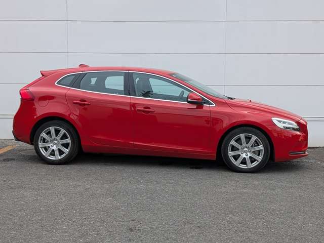 ボルボ Ｖ４０ Ｔ３　インスクリプション H29年 (東北) 99