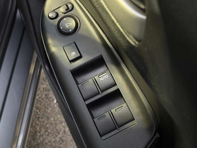 ホンダ シャトル １．５ ハイブリッド Ｘ ホンダセンシング ４ＷＤ R2年 (東北) 99