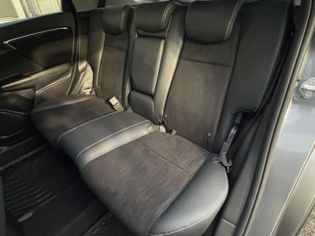 ホンダ シャトル １．５ ハイブリッド Ｘ ホンダセンシング ４ＷＤ R2年 (東北) 99