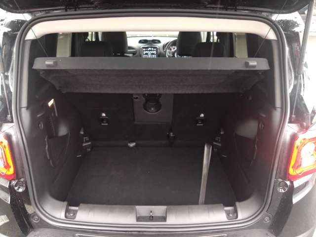 ジープ レネゲード リミテッド R3年 (東北) 99