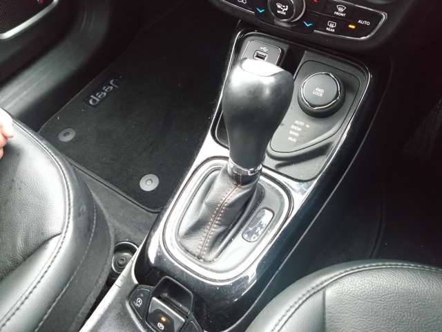 ジープ コンパス リミテッド ４ＷＤ R1年 (東北) 99