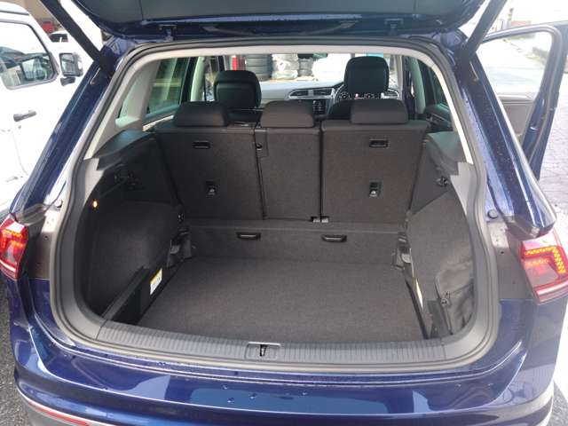 フォルクスワーゲン ティグアン ＴＤＩ ４モーション ハイライン ディーゼルターボ ４ＷＤ R1年 (東北) 99