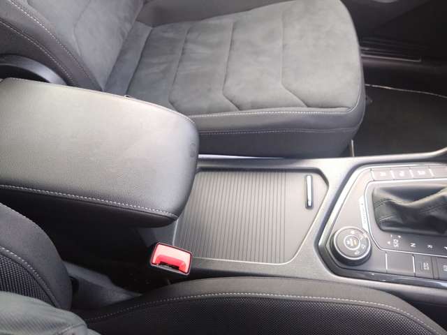 フォルクスワーゲン ティグアン ＴＤＩ ４モーション ハイライン ディーゼルターボ ４ＷＤ R1年 (東北) 99