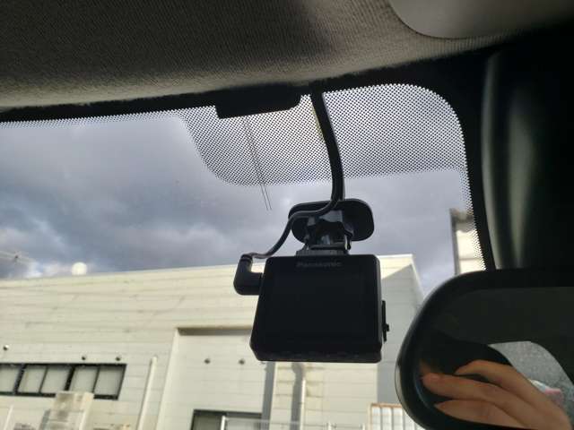 シトロエン Ｃ３ ＥＬＬＥ H30年 (東北) 99