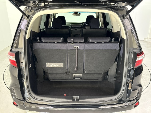 ホンダ オデッセイ ２．４ アブソルート ２０ＴＨアニバーサリー パッケージ H27年 (東海) 99