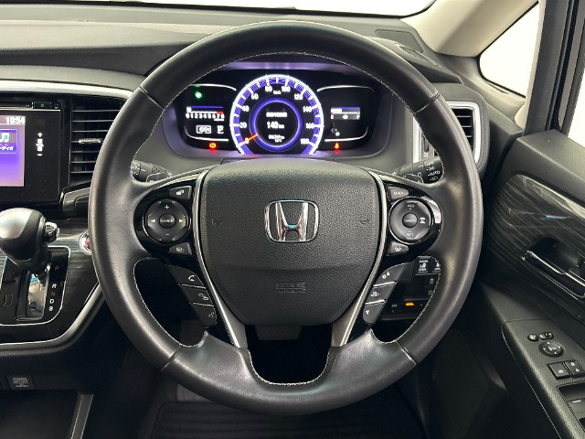 ホンダ オデッセイ ２．４ アブソルート ２０ＴＨアニバーサリー パッケージ H27年 (東海) 99