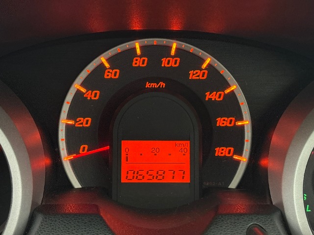 ホンダ フィット １．３ Ｇ H22年 (東海) 99