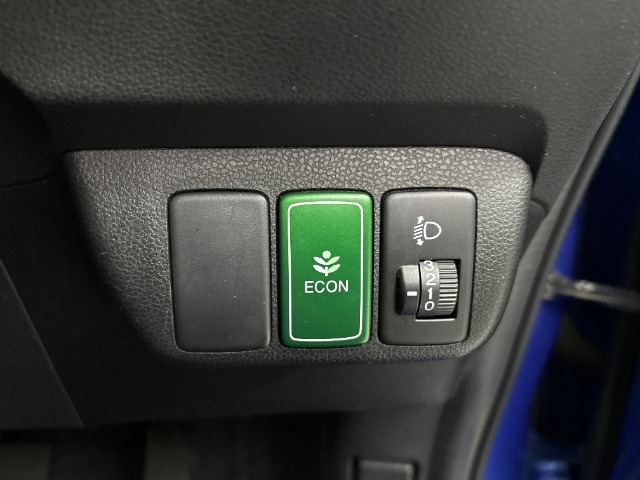 ホンダ フィット １．３ Ｇ H22年 (東海) 99