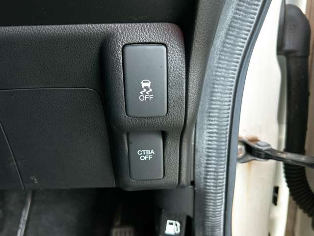 ホンダ Ｎ　ＢＯＸ ６６０ カスタムＧ ターボＳＳパッケージ H26年 (九州・沖縄) 99