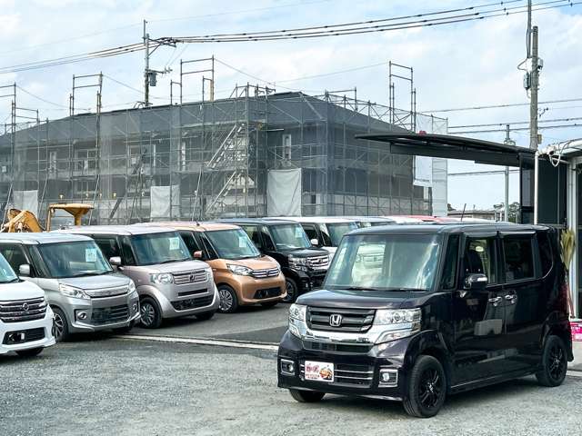 ホンダ Ｎ　ＢＯＸ ６６０ カスタムＧ ＳＳパッケージ ブラックスタイル H29年 (九州・沖縄) 99