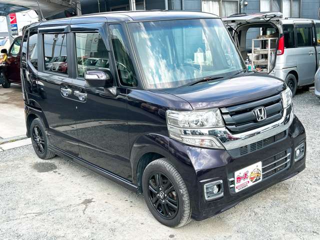 ホンダ Ｎ　ＢＯＸ ６６０ カスタムＧ ＳＳパッケージ ブラックスタイル H29年 (九州・沖縄) 99