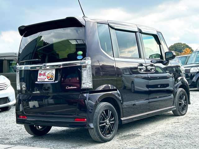 ホンダ Ｎ　ＢＯＸ ６６０ カスタムＧ ＳＳパッケージ ブラックスタイル H29年 (九州・沖縄) 99