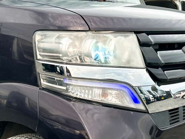 ホンダ Ｎ　ＢＯＸ ６６０ カスタムＧ ＳＳパッケージ ブラックスタイル H29年 (九州・沖縄) 99