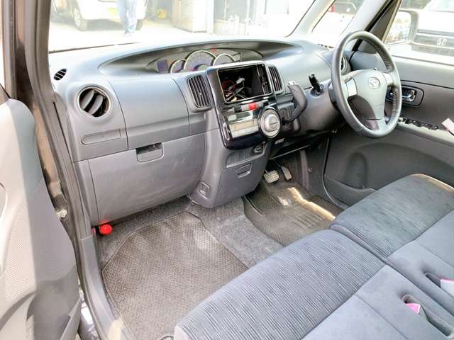 ダイハツ タント ６６０ カスタム Ｘ H25年 (九州・沖縄) 99