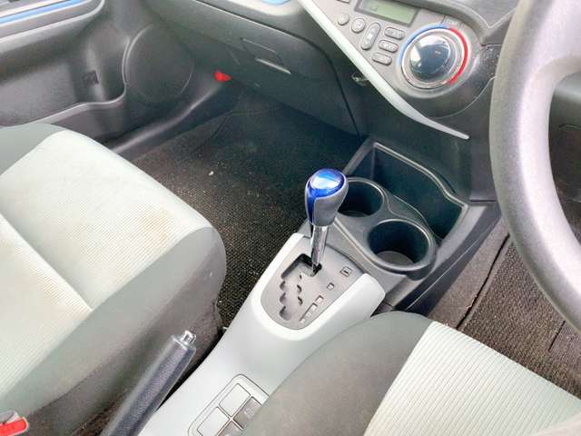 トヨタ アクア １．５ Ｓ H26年 (九州・沖縄) 99