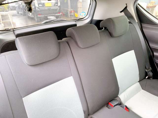 トヨタ アクア １．５ Ｓ H26年 (九州・沖縄) 99