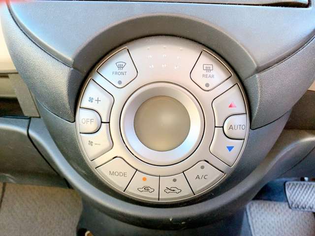 日産 マーチ １．２ １２Ｇ H23年 (九州・沖縄) 99