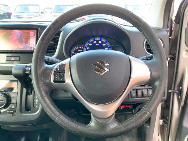 スズキ ワゴンＲ ６６０ スティングレー Ｘ H28年 (九州・沖縄) 99