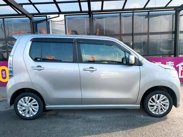 スズキ ワゴンＲ ６６０ スティングレー Ｘ H28年 (九州・沖縄) 99