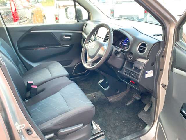 スズキ ワゴンＲ ６６０ スティングレー Ｘ H28年 (九州・沖縄) 99