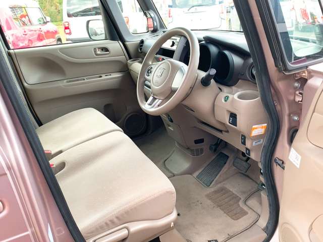 ホンダ Ｎ　ＢＯＸ ６６０ Ｇ Ｌパッケージ H25年 (九州・沖縄) 99