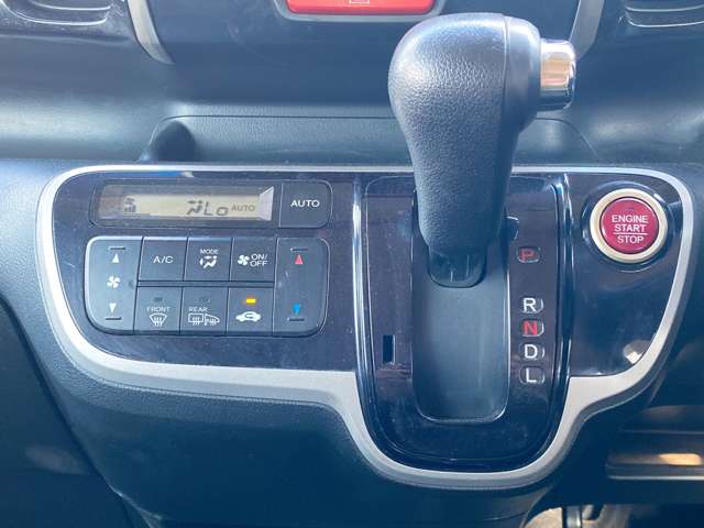 ホンダ Ｎ　ＢＯＸ ６６０ カスタムＧ Ｌパッケージ ４ＷＤ H25年 (九州・沖縄) 99