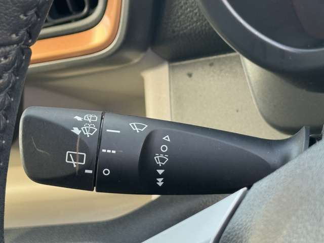 ダイハツ ブーン １．０ シルク Ｇパッケージ ＳＡＩＩＩ R5年 (九州・沖縄) 99