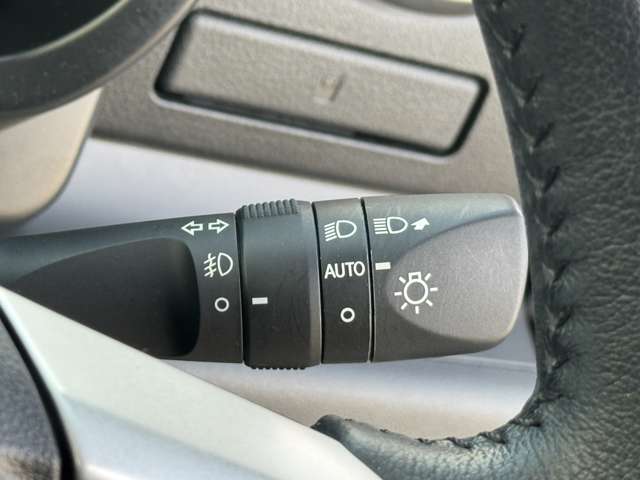 ダイハツ ブーン １．０ シルク Ｇパッケージ ＳＡＩＩＩ R5年 (九州・沖縄) 99