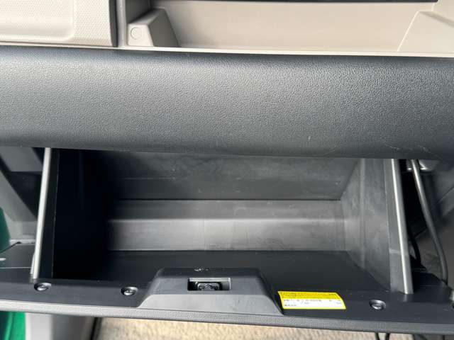 ダイハツ ブーン １．０ シルク Ｇパッケージ ＳＡＩＩＩ R5年 (九州・沖縄) 99