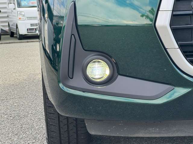 ダイハツ ブーン １．０ シルク Ｇパッケージ ＳＡＩＩＩ R5年 (九州・沖縄) 99