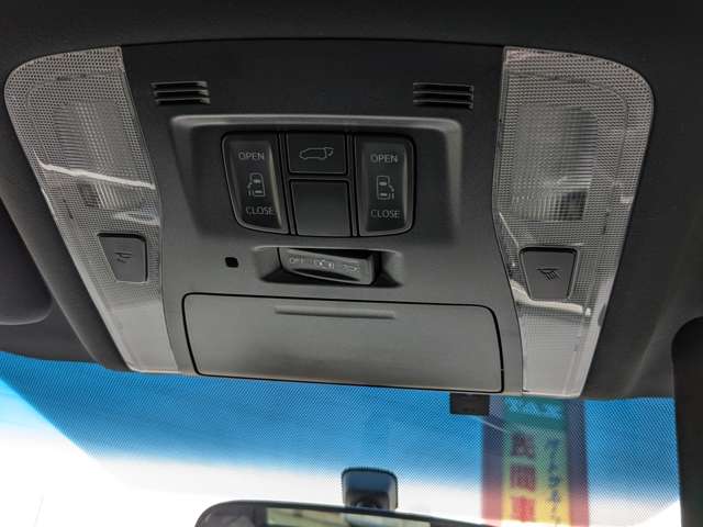 トヨタ ヴェルファイア ２．５ Ｚ Ａエディション ゴールデンアイズ H28年 (九州・沖縄) 99