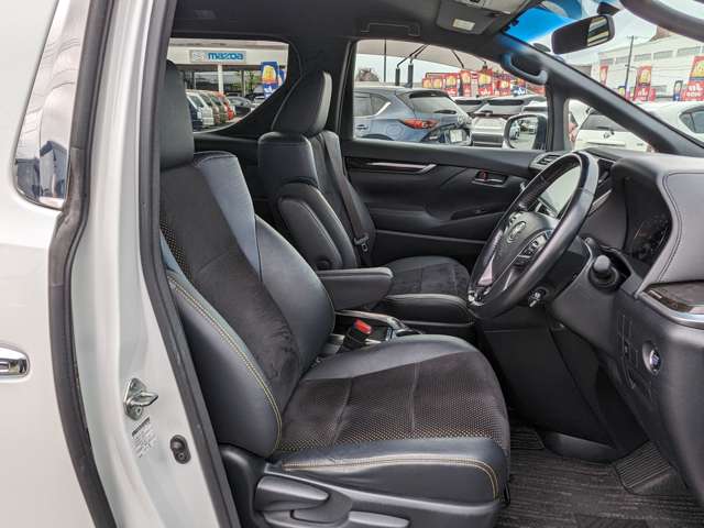 トヨタ ヴェルファイア ２．５ Ｚ Ａエディション ゴールデンアイズ H28年 (九州・沖縄) 99