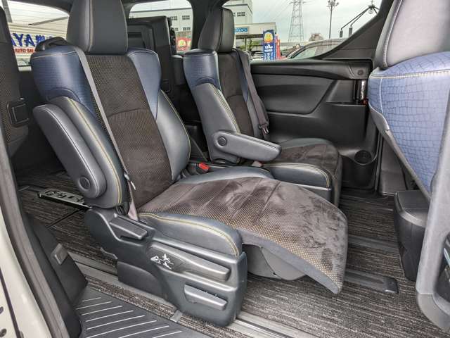 トヨタ ヴェルファイア ２．５ Ｚ Ａエディション ゴールデンアイズ H28年 (九州・沖縄) 99