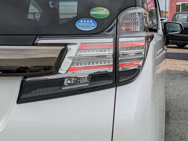 トヨタ ヴェルファイア ２．５ Ｚ Ａエディション ゴールデンアイズ H28年 (九州・沖縄) 99