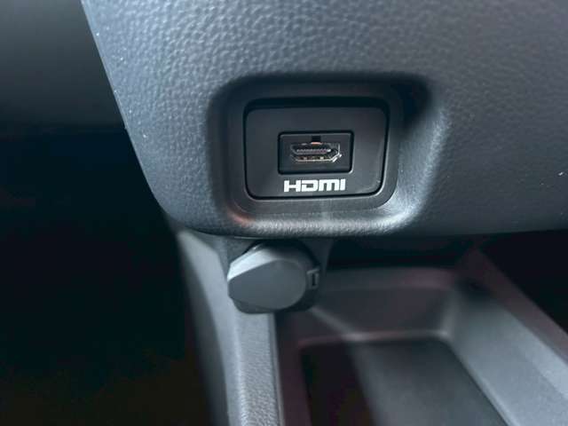 トヨタ ノア １．８ ハイブリッド Ｓ－Ｚ R7年 (東海) 99