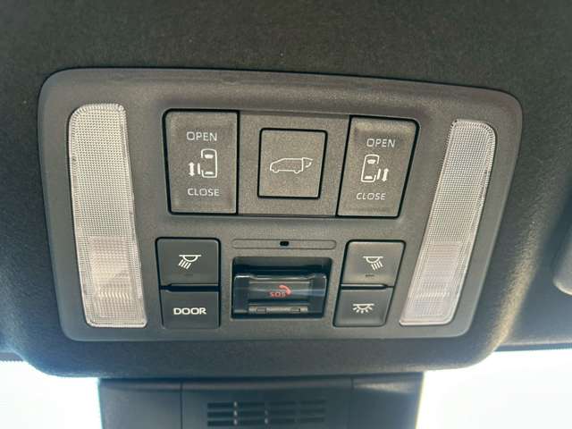 トヨタ ヴォクシー １．８ ハイブリッド Ｓ－Ｚ R7年 (東海) 99