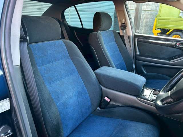 トヨタ アリスト ３．０ Ｖ３００ベルテックスエディション H11年 (東海) 99