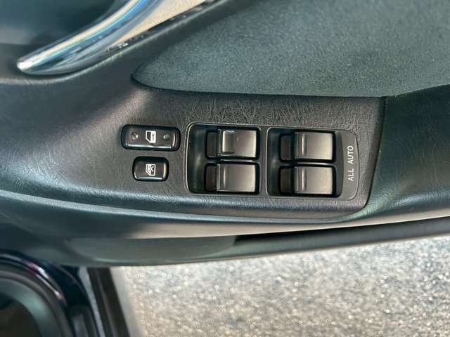 トヨタ アリスト ３．０ Ｖ３００ベルテックスエディション H11年 (東海) 99